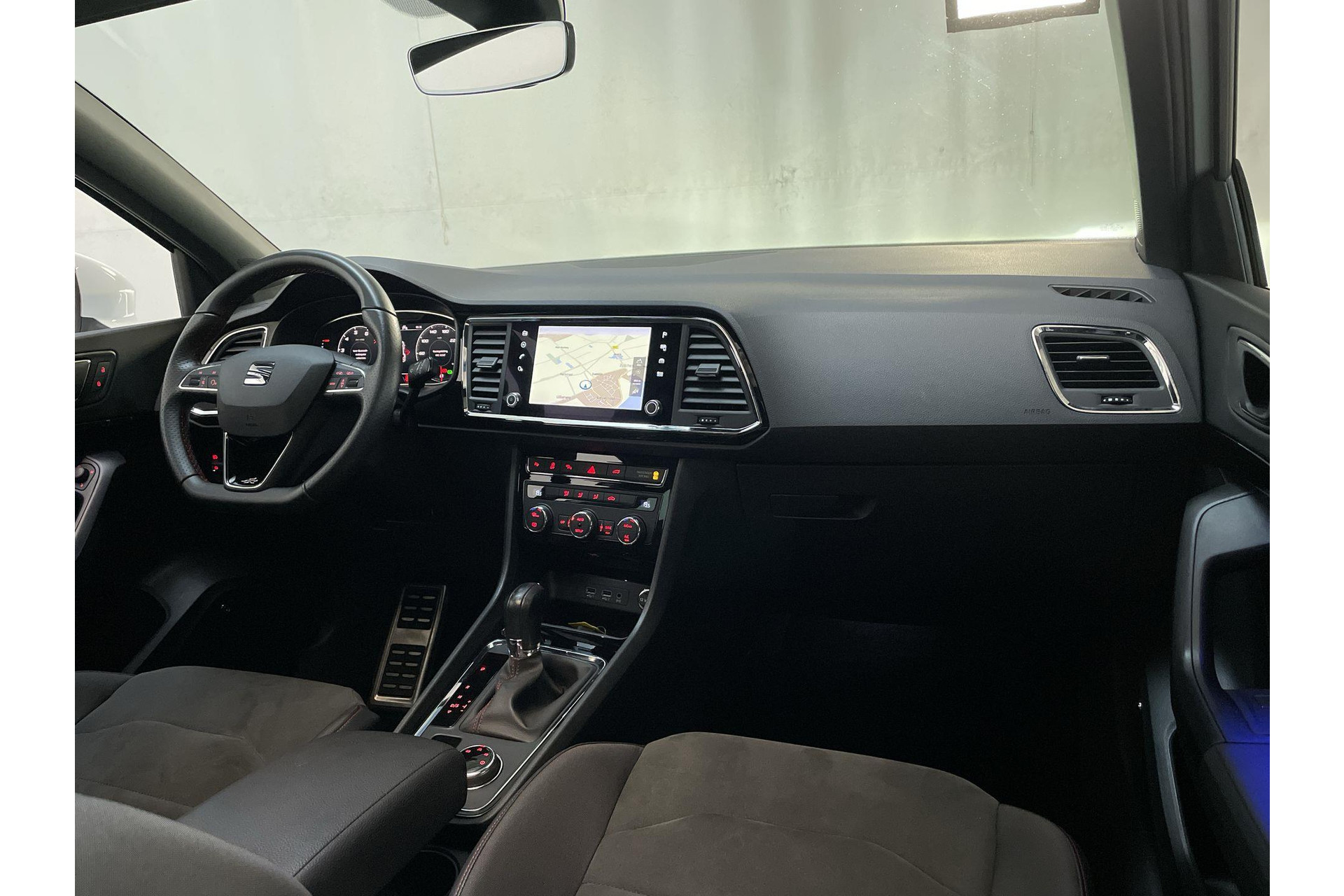 46795724-1.jpg