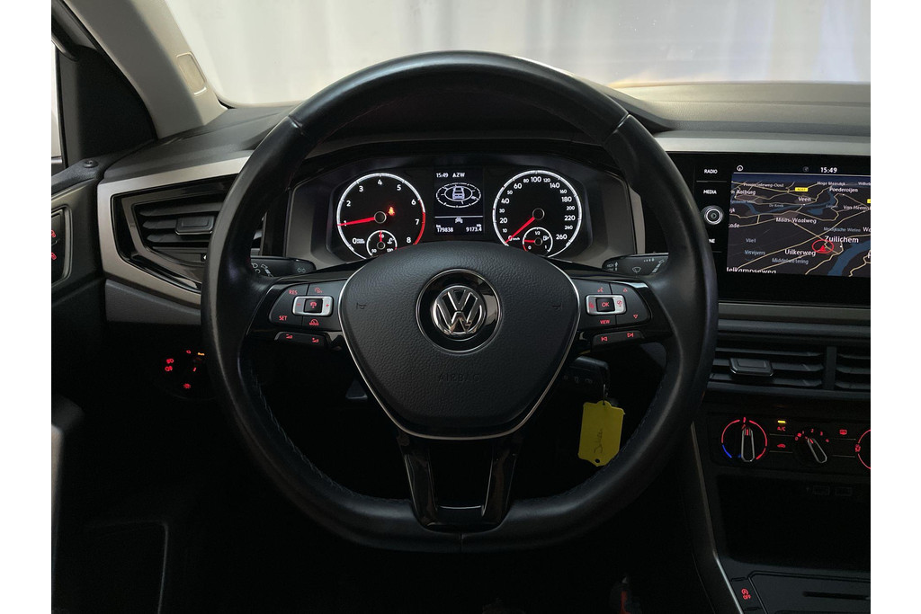 47349051-20.jpg
