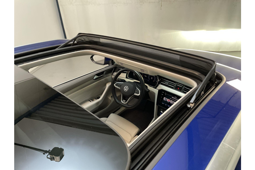 50771549-8.jpg