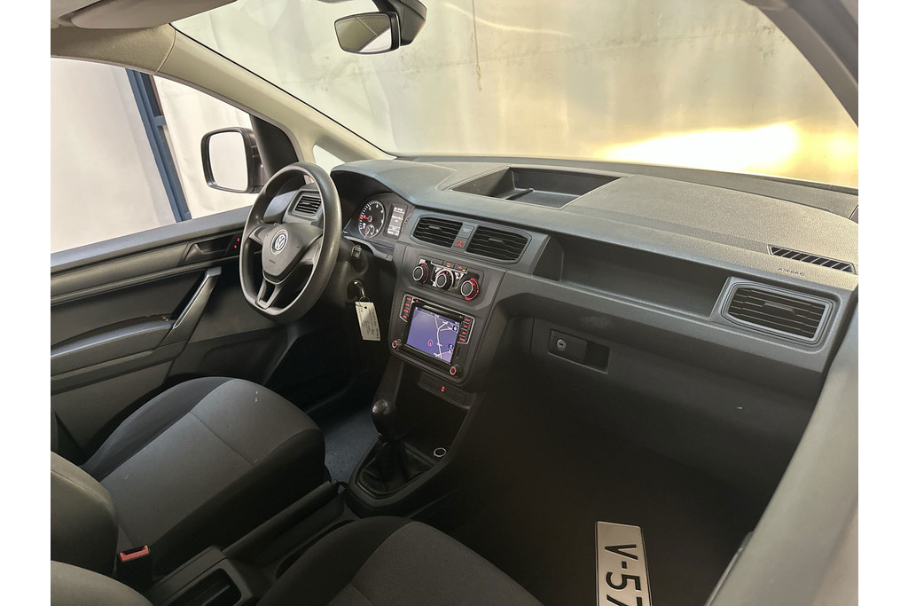 53205807-1.jpg